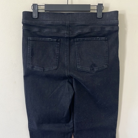 Spanx Vintage Black High Rise Distressed Denim Legging Size Large NWT - Picture 8 of 11